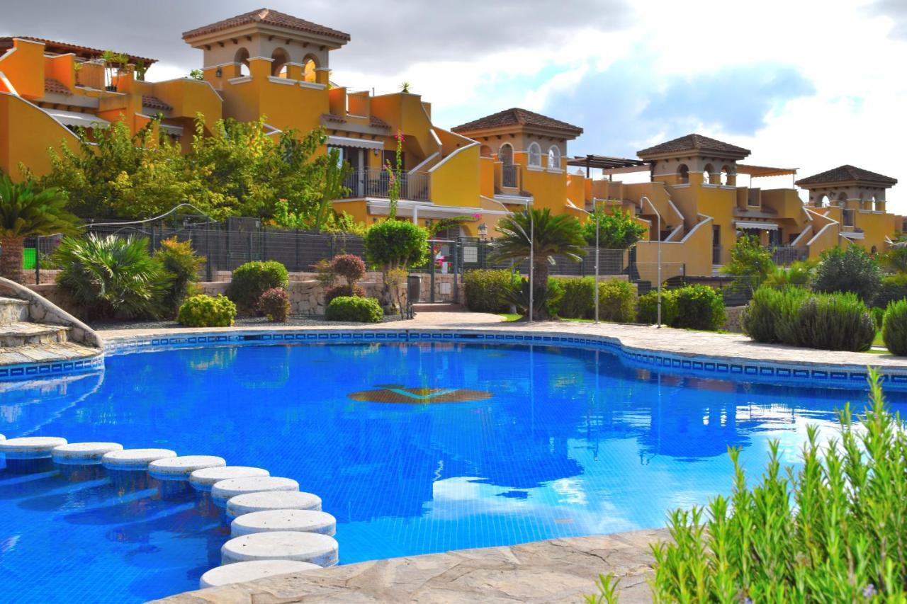 Apartamento Con Hermoso Jardin Y Ac Isla Plana Dış mekan fotoğraf