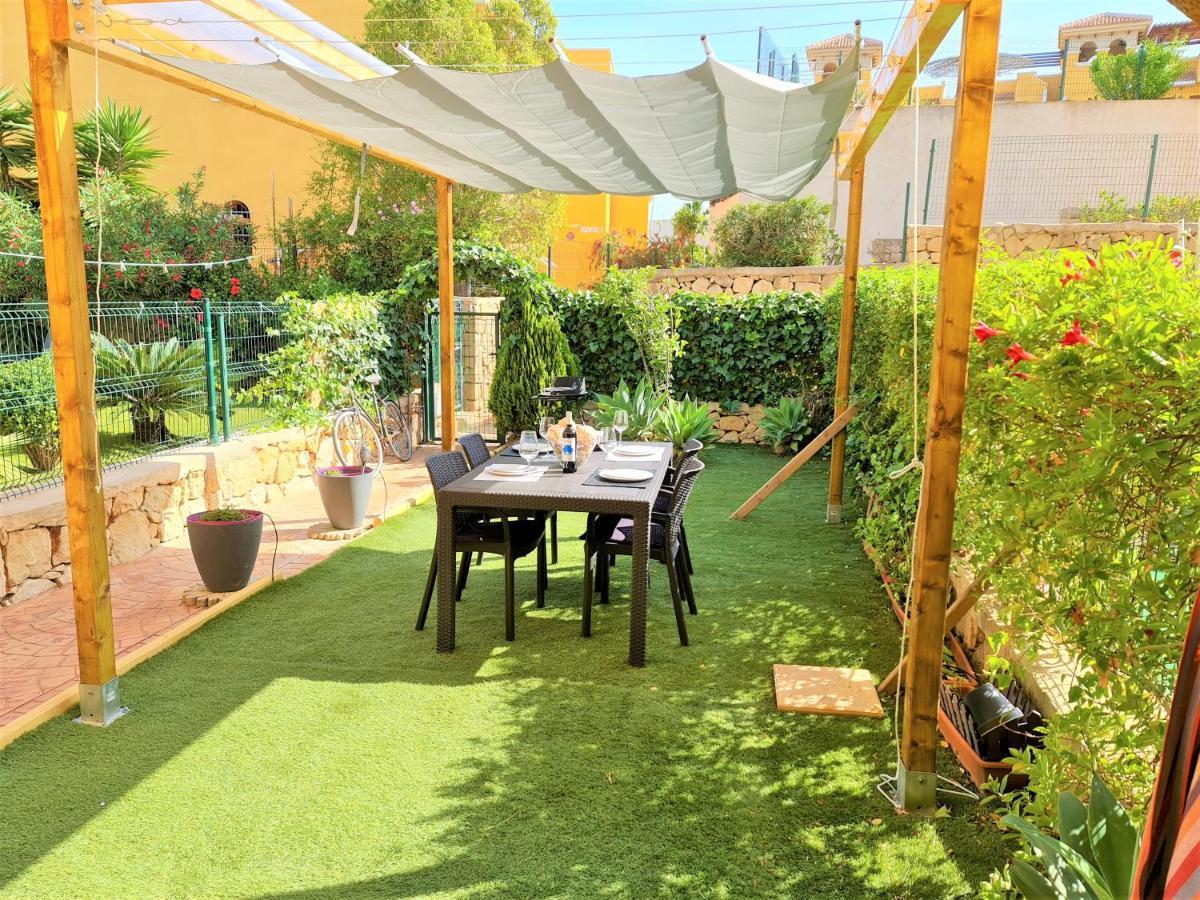 Apartamento Con Hermoso Jardin Y Ac Isla Plana Dış mekan fotoğraf