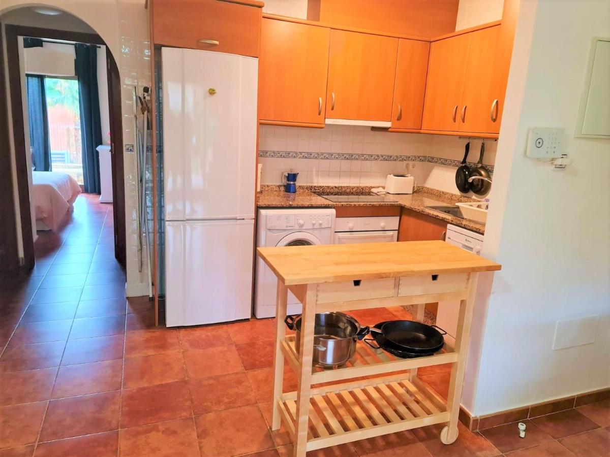 Apartamento Con Hermoso Jardin Y Ac Isla Plana Dış mekan fotoğraf