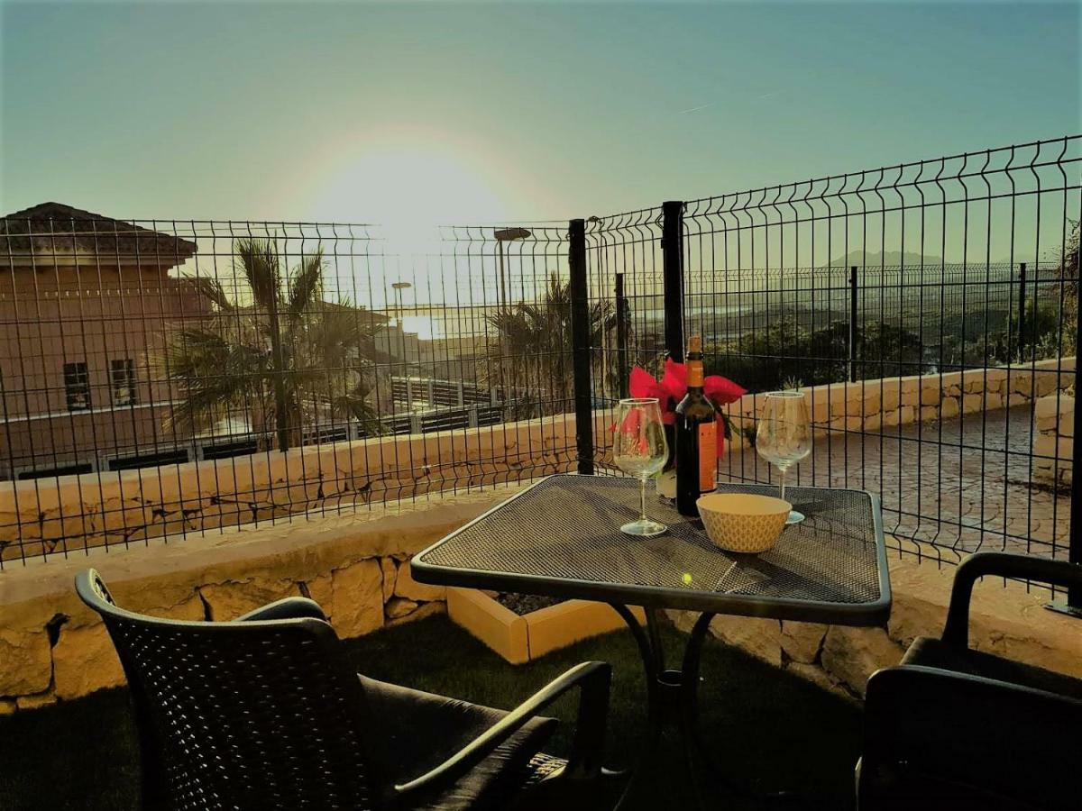 Apartamento Con Hermoso Jardin Y Ac Isla Plana Dış mekan fotoğraf